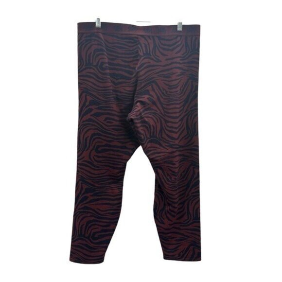 Yitty Fabletics by Lizzo Plus Size 2X Leggings Maroon Zebra Print Cropped Ankle - Picture 2 of 4